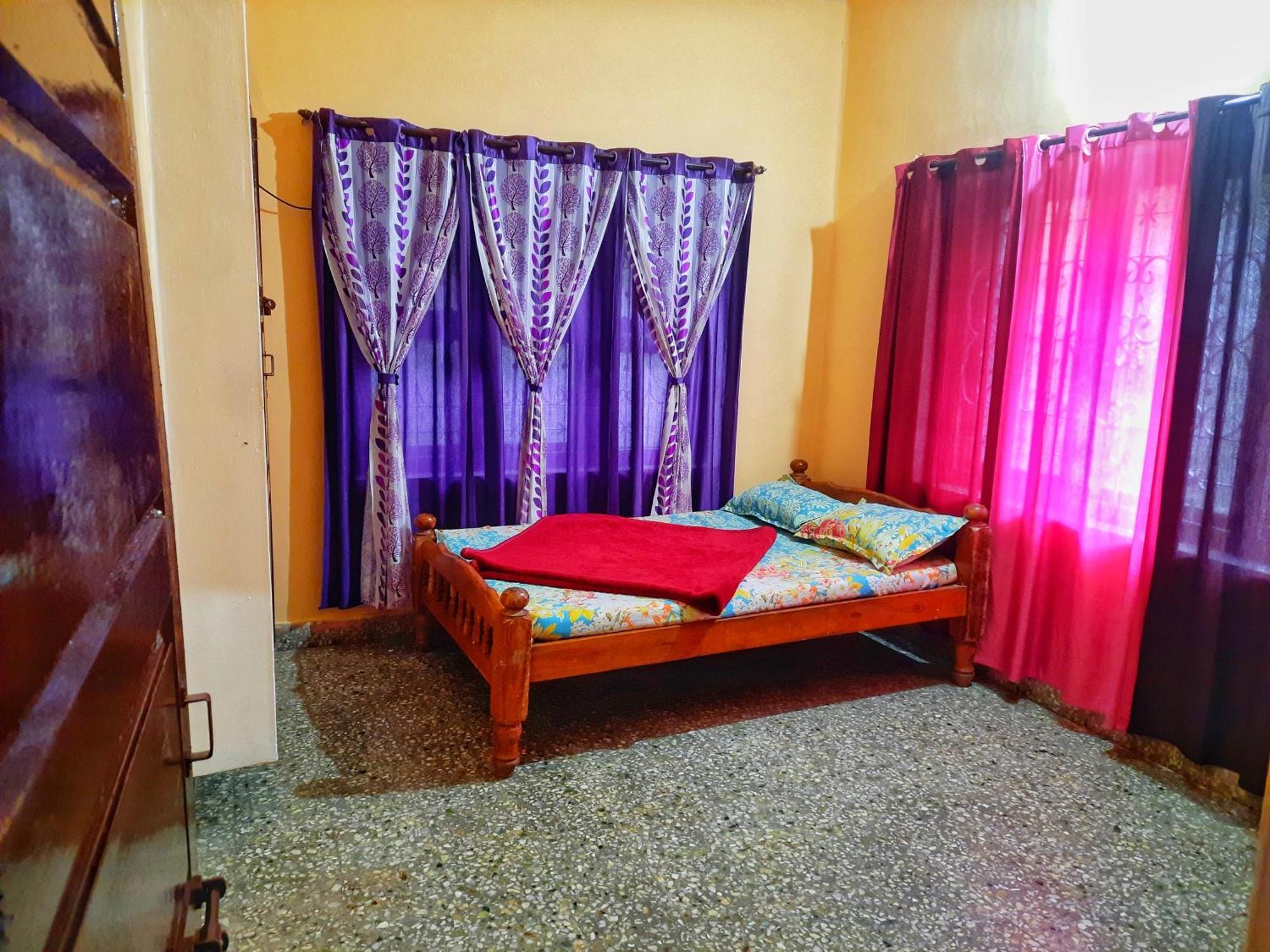 Royal Palm Homestay 마디케리 외부 사진